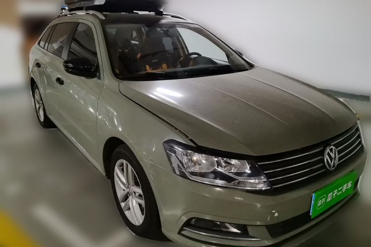 Used Volkswagen Gran Lavida 2017 180TSI DSG Comfort Edition Front Right 45 Deg