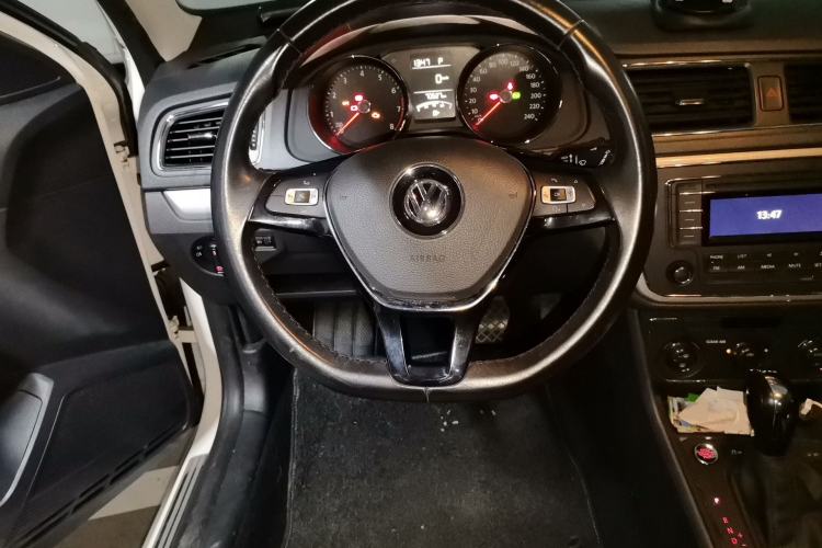 Used Volkswagen Gran Lavida 2017 180TSI DSG Comfort Edition Steering Wheel