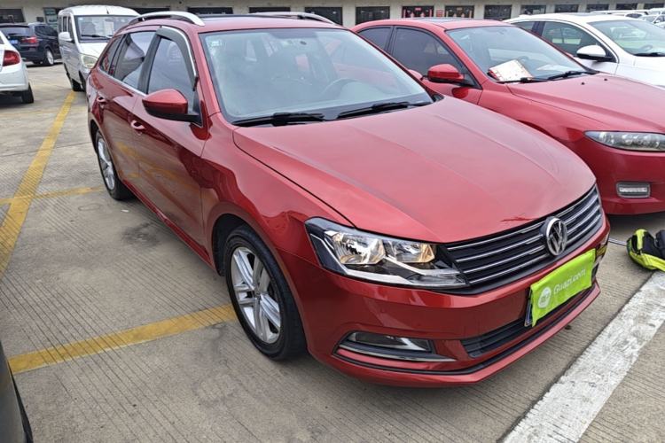 Used Volkswagen Gran Lavida 2017 180TSI DSG Comfort Edition Front Right 45 Deg