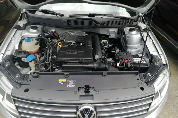 Used Volkswagen Gran Lavida 2017 180TSI DSG Comfort Edition Engine Bay
