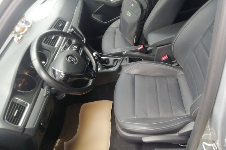 Used Volkswagen Gran Lavida 2017 180TSI DSG Comfort Edition Left Front Seat