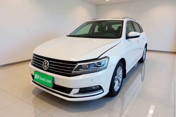 Used Volkswagen Gran Lavida 2017 180TSI DSG Comfort Edition Guazi used car, China used car export, Used car for sale, Used  cars, Cheapest cars for sale