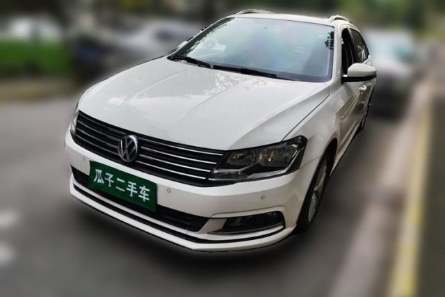 Ojetý Volkswagen Gran Lavida 2017 1.6L Automatic Comfort Edition