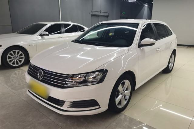 Ojetý Volkswagen Gran Lavida 2017 1.6L Automatic Fashion Edition
