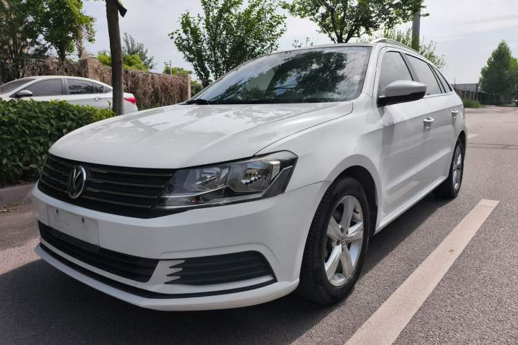 Used Volkswagen Gran Lavida 2017 1.6L Automatic Fashion Edition Guazi used car, China used car export, Used car for sale, Used  cars, Cheapest cars for sale
