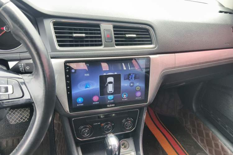 Used Volkswagen Gran Lavida 2017 180TSI DSG Comfort Edition Audio And AC Panel