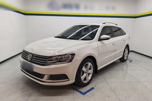 Used Volkswagen Gran Lavida 2017 1.6L Manual Fashion Edition