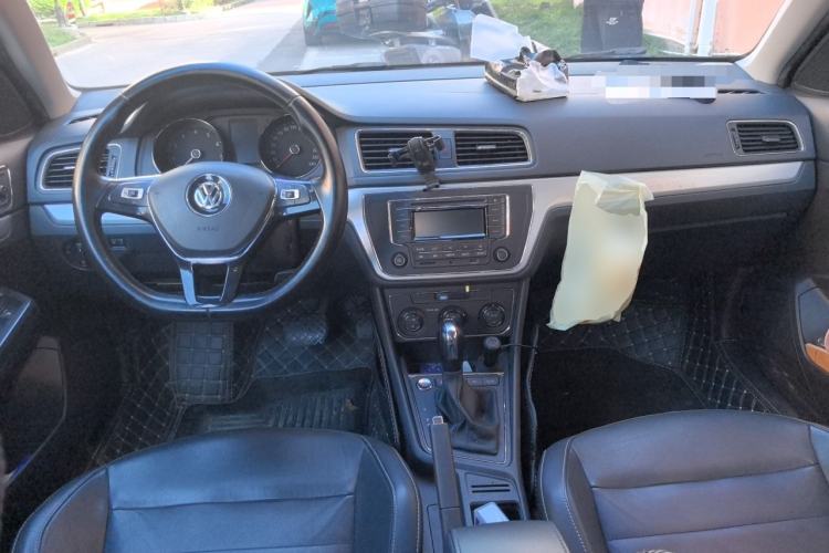 Used Volkswagen Gran Lavida 2017 230TSI DSG Comfort Edition Center Console