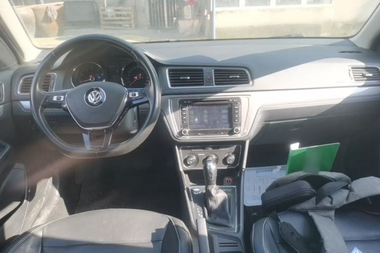 Used Volkswagen Gran Lavida 2017 230TSI DSG Comfort Edition Center Console