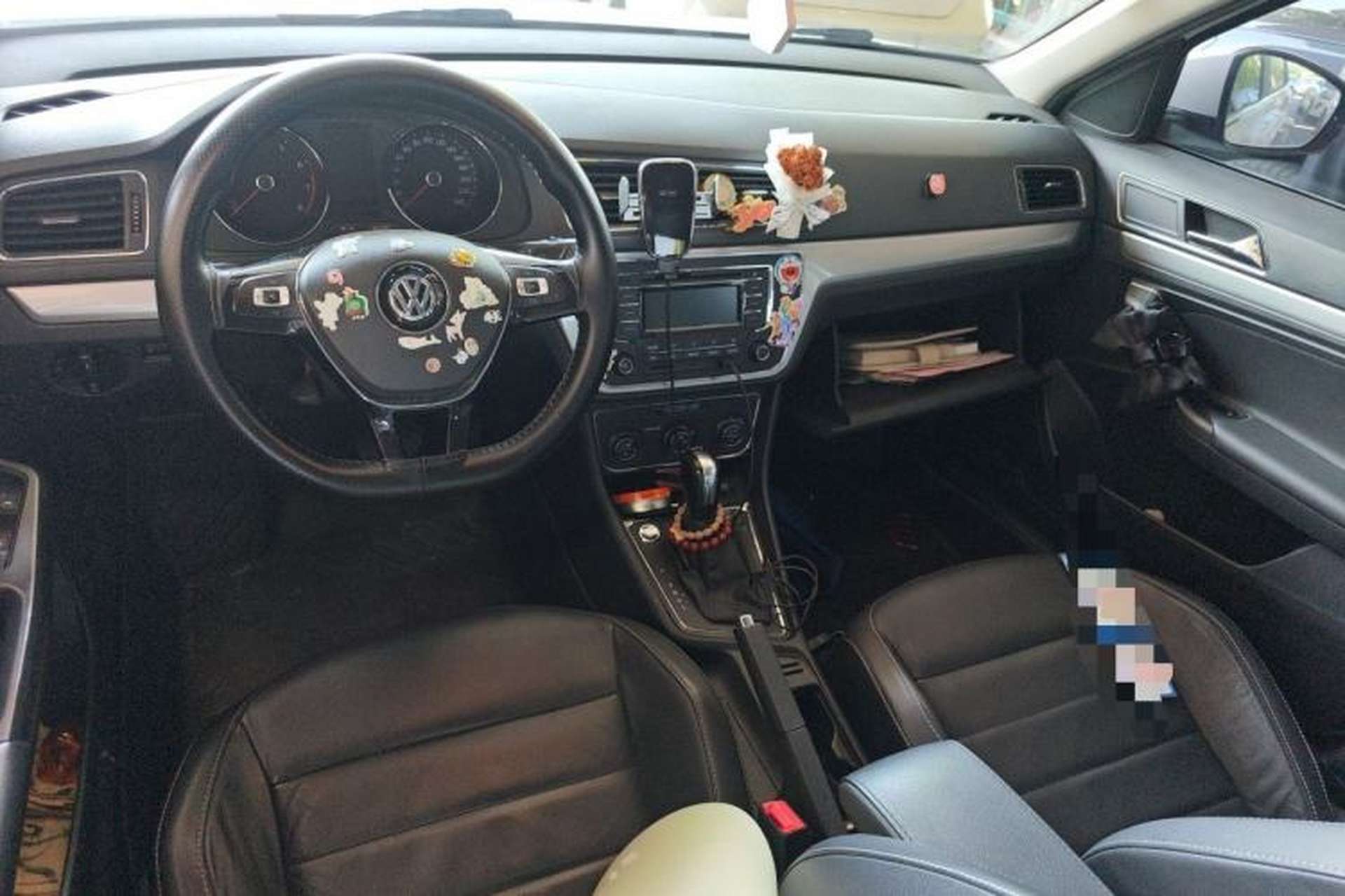 Used Volkswagen Gran Lavida 2017 230TSI DSG Comfort Edition Center Console