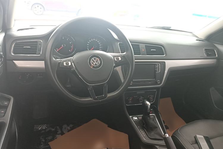 Used Volkswagen Gran Lavida 2017 230TSI DSG Comfort Edition Center Console