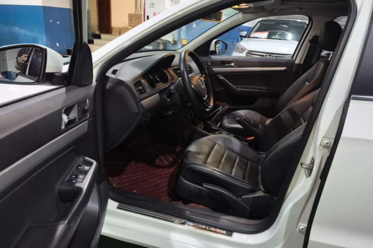 Used Volkswagen Gran Lavida 2017 230TSI DSG Comfort Edition Driver Seat
