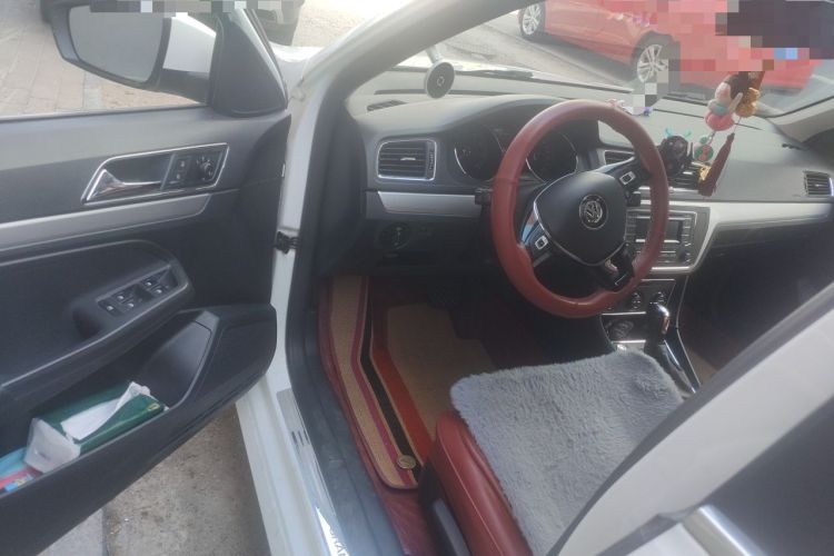 Used Volkswagen Gran Lavida 2017 180TSI DSG Comfort Edition Driver Seat
