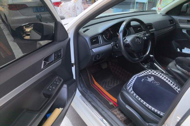 Used Volkswagen Gran Lavida 2017 230TSI DSG Comfort Edition Driver Seat
