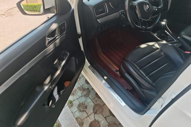 Used Volkswagen Gran Lavida 2017 230TSI DSG Comfort Edition Driver Seat