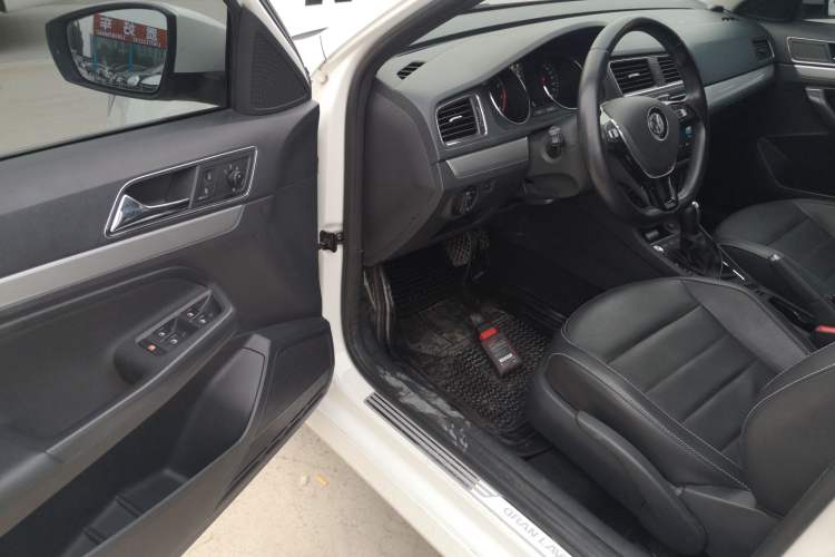 Used Volkswagen Gran Lavida 2017 230TSI DSG Comfort Edition Driver Seat