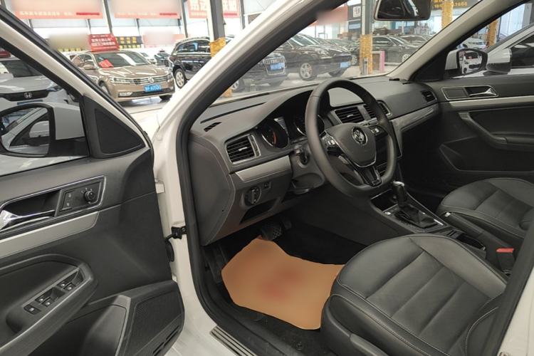 Used Volkswagen Gran Lavida 2017 230TSI DSG Comfort Edition Driver Seat