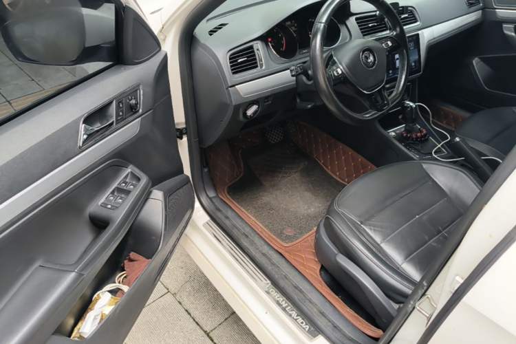 Used Volkswagen Gran Lavida 2017 230TSI DSG Comfort Edition Driver Seat