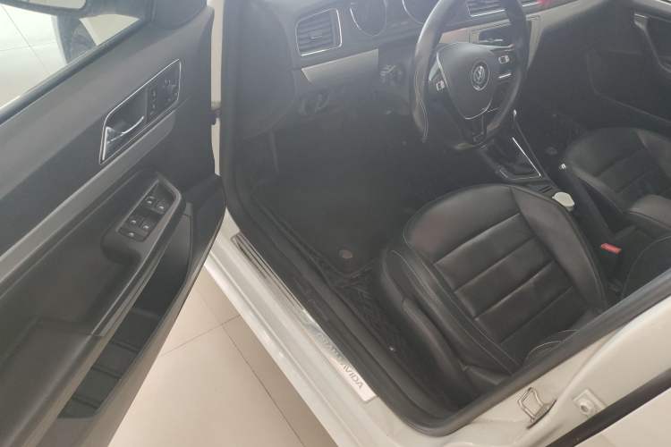 Used Volkswagen Gran Lavida 2017 230TSI DSG Comfort Edition Driver Seat