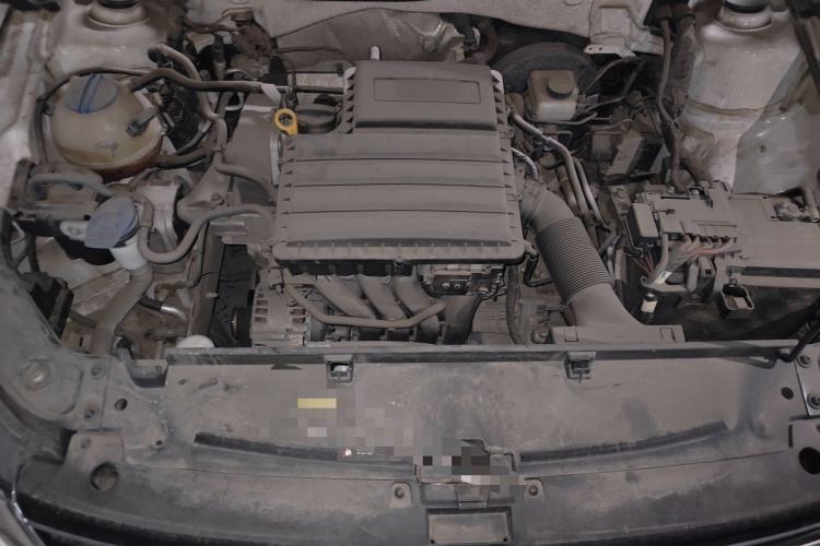 Used Volkswagen Gran Lavida 2017 1.6L Automatic Comfort Edition Engine Bay