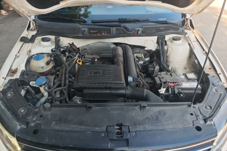 Used Volkswagen Gran Lavida 2017 180TSI DSG Comfort Edition Engine Bay