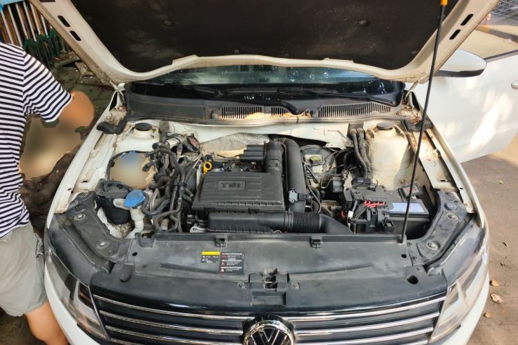 Used Volkswagen Gran Lavida 2017 230TSI DSG Comfort Edition Engine Bay