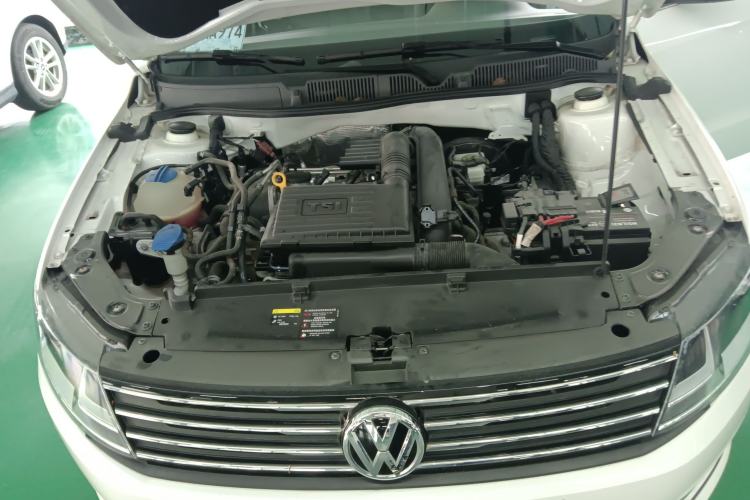 Used Volkswagen Gran Lavida 2017 180TSI DSG Comfort Edition Engine Bay