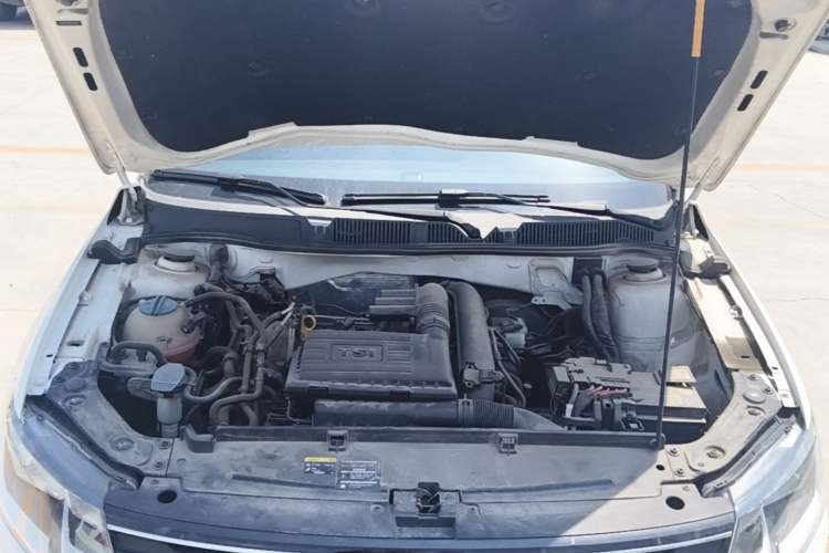 Used Volkswagen Gran Lavida 2017 180TSI DSG Comfort Edition Engine Bay