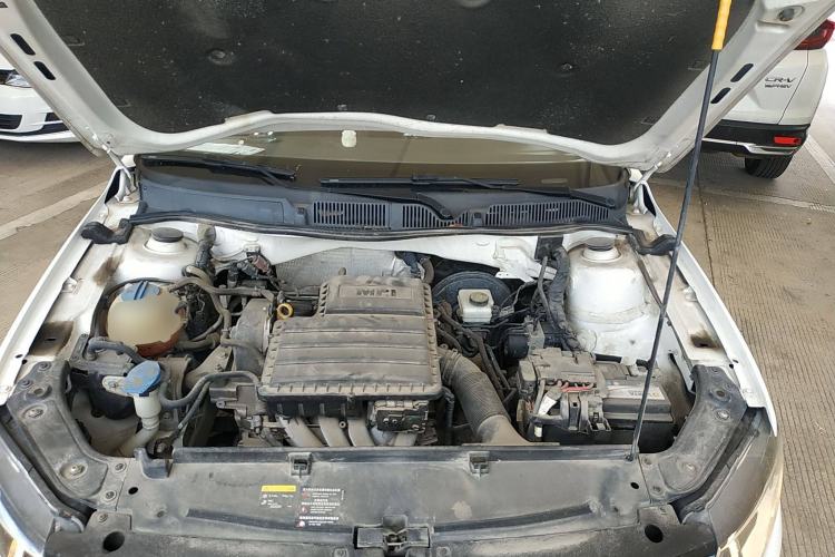 Used Volkswagen Gran Lavida 2017 1.6L Automatic Comfort Edition Engine Bay