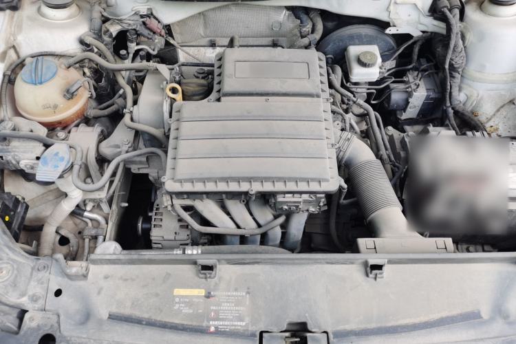 Used Volkswagen Gran Lavida 2017 1.6L Automatic Comfort Edition Engine Bay