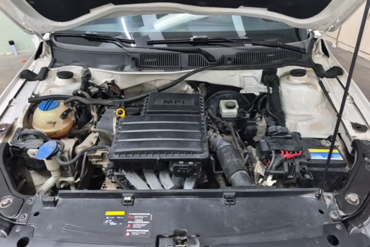 Used Volkswagen Gran Lavida 2017 1.6L Automatic Comfort Edition Engine Bay