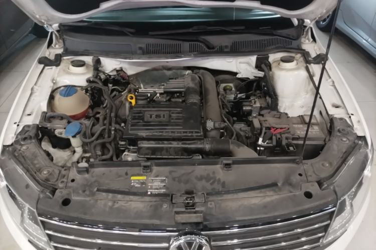 Used Volkswagen Gran Lavida 2017 180TSI DSG Comfort Edition Engine Bay