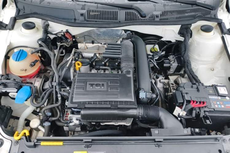 Used Volkswagen Gran Lavida 2017 180TSI DSG Comfort Edition Engine Bay
