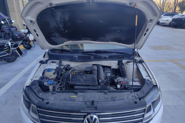 Used Volkswagen Gran Lavida 2017 180TSI DSG Comfort Edition Engine Bay