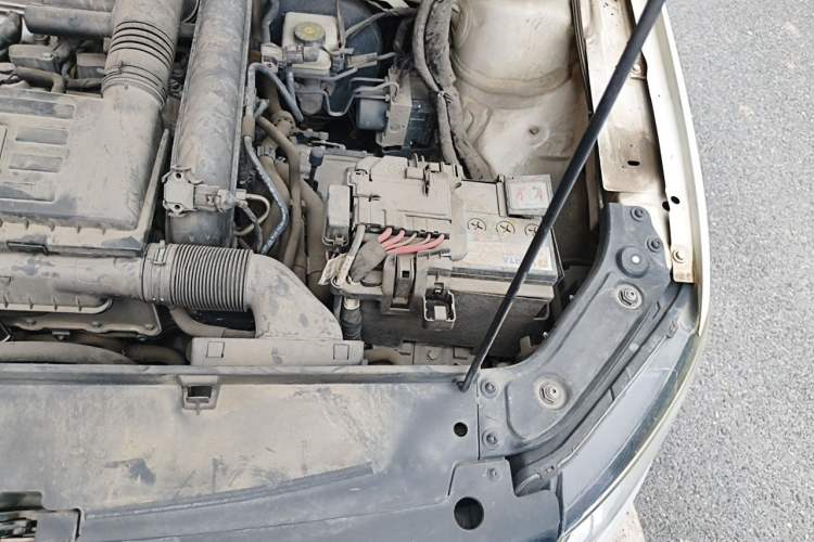 Used Volkswagen Gran Lavida 2017 180TSI DSG Comfort Edition Engine Bay Left