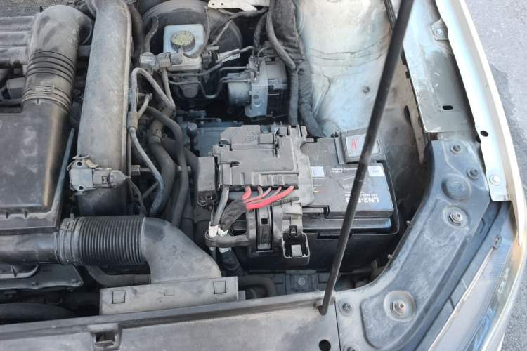 Used Volkswagen Gran Lavida 2017 230TSI DSG Comfort Edition Engine Bay Left