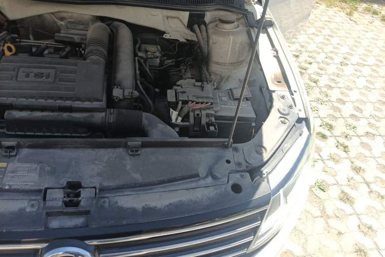 Used Volkswagen Gran Lavida 2017 180TSI DSG Comfort Edition Engine Bay Left