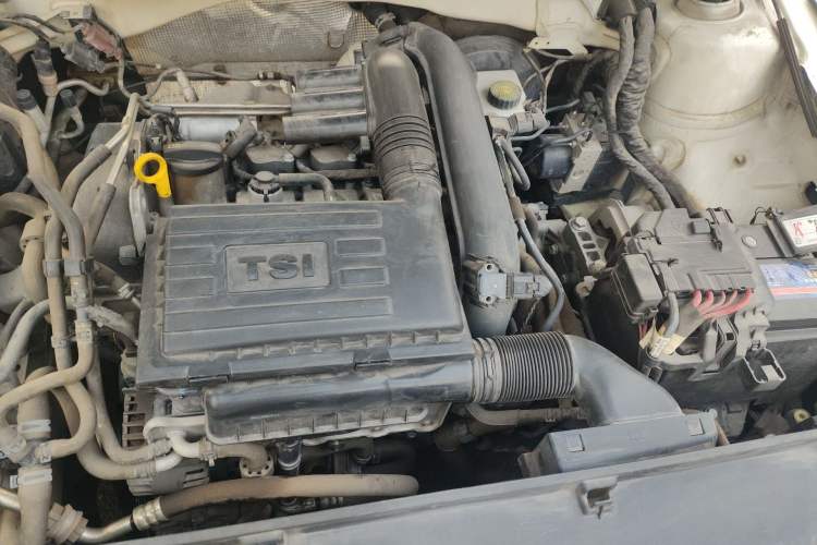 Used Volkswagen Gran Lavida 2017 180TSI DSG Comfort Edition Engine Bay Left