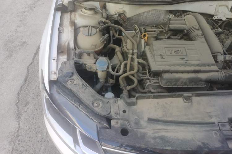 Used Volkswagen Gran Lavida 2017 180TSI DSG Comfort Edition Engine Bay Right