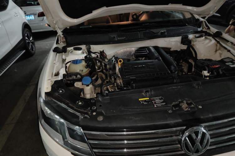 Used Volkswagen Gran Lavida 2017 230TSI DSG Comfort Edition Engine Bay Right