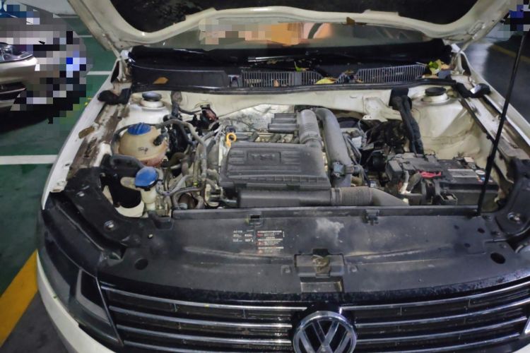 Used Volkswagen Gran Lavida 2017 180TSI DSG Comfort Edition Engine Bay Right
