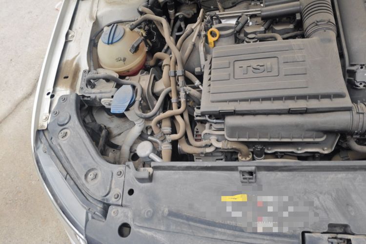 Used Volkswagen Gran Lavida 2017 180TSI DSG Comfort Edition Engine Bay Right