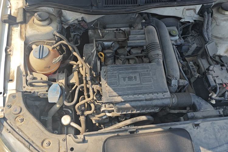 Used Volkswagen Gran Lavida 2017 180TSI DSG Comfort Edition Engine Bay Right