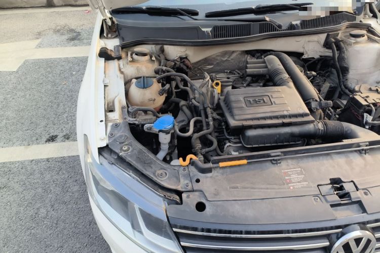Used Volkswagen Gran Lavida 2017 230TSI DSG Comfort Edition Engine Bay Right