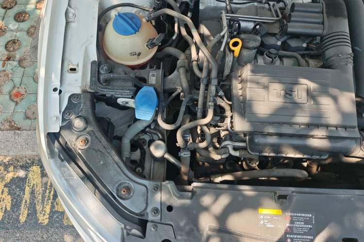 Used Volkswagen Gran Lavida 2017 230TSI DSG Comfort Edition Engine Bay Right