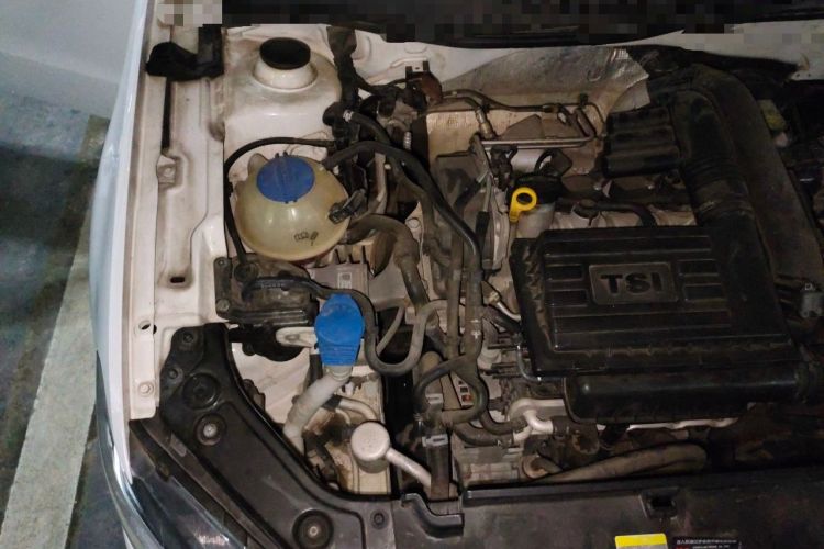 Used Volkswagen Gran Lavida 2017 180TSI DSG Comfort Edition Engine Bay Right