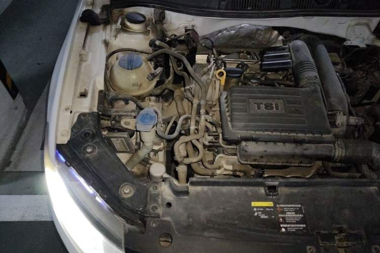 Used Volkswagen Gran Lavida 2017 230TSI DSG Comfort Edition Engine Bay Right