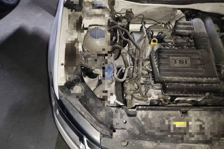 Used Volkswagen Gran Lavida 2017 180TSI DSG Comfort Edition Engine Bay Right