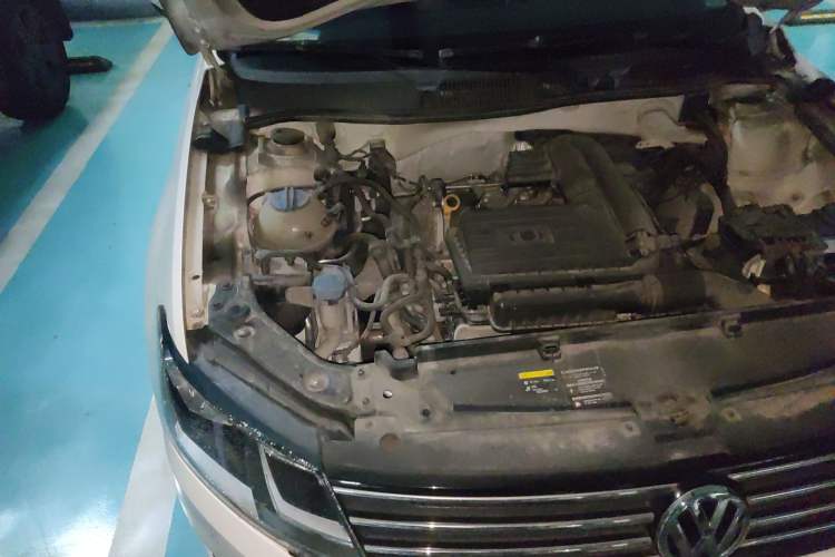 Used Volkswagen Gran Lavida 2017 230TSI DSG Comfort Edition Engine Bay Right