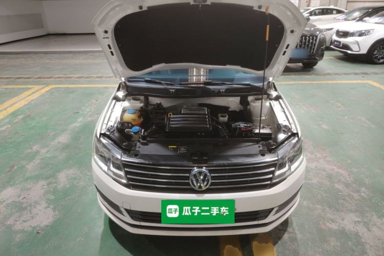 Used Volkswagen Gran Lavida 2017 1.6L Automatic Fashion Edition Engine Bay